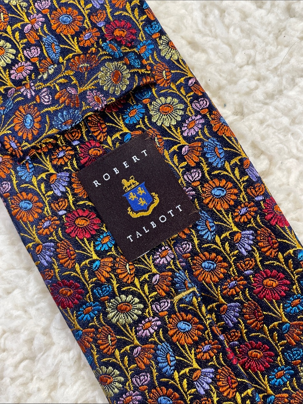 Robert Talbott Floral Necktie Best of Class 100% Silk Tie - Picture 5 of 9